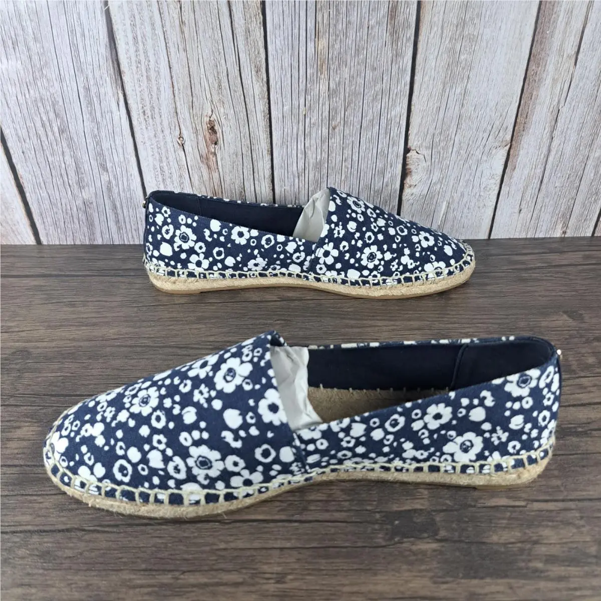 Tory Burch shoes - Tory Burch Risa Espadrille - Risa Espadrille - 41324 - Navy New Ivory Lovers Floral 3