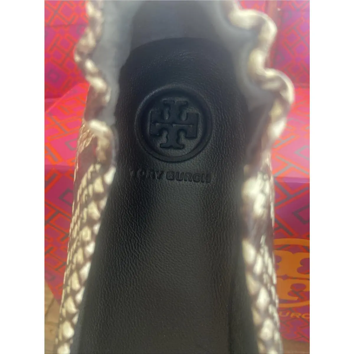 Tory Burch shoes - Tory Burch Logo - Logo - Multicolor (UPC: 192485525779) 3