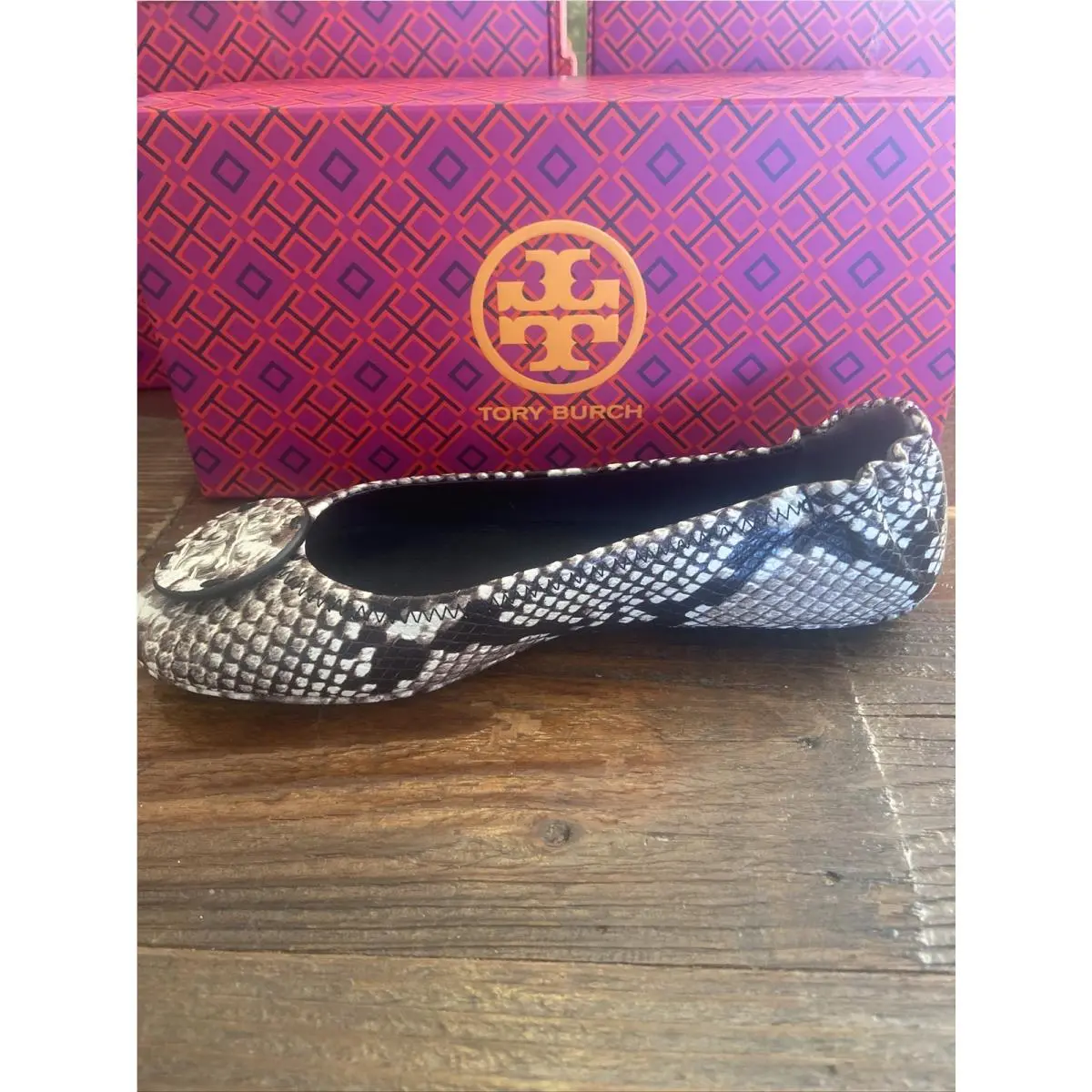 Tory Burch shoes - Tory Burch Logo - Logo - Multicolor (UPC: 192485525779) 7