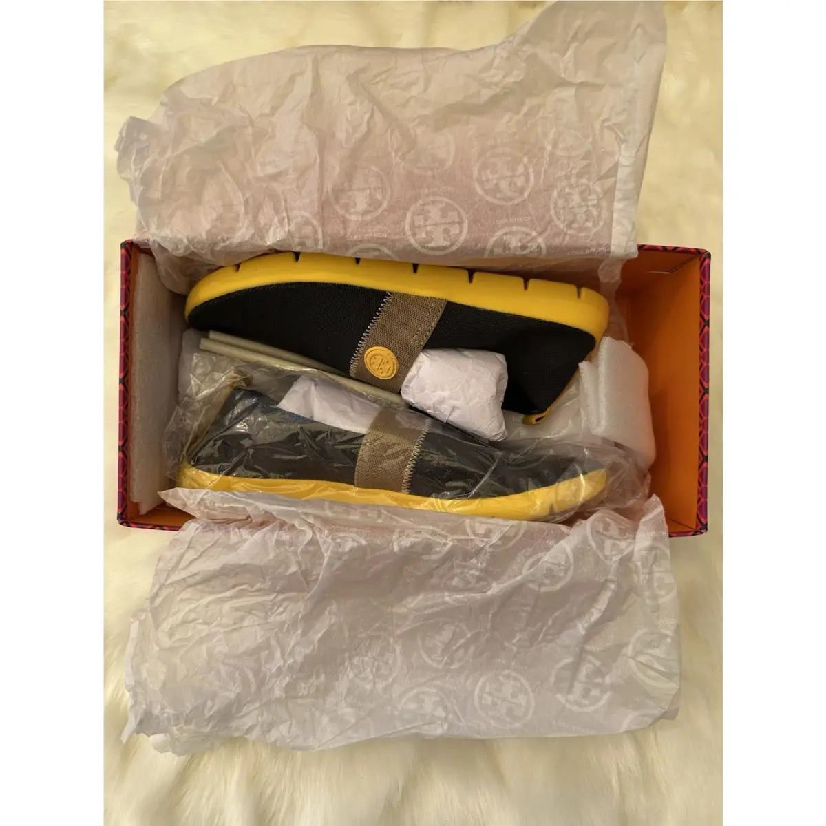 Tory Burch shoes - 11148565 - 11148565 - Bright Navy/Khaki/Tory Yellow (UPC: 0887712630127) 4