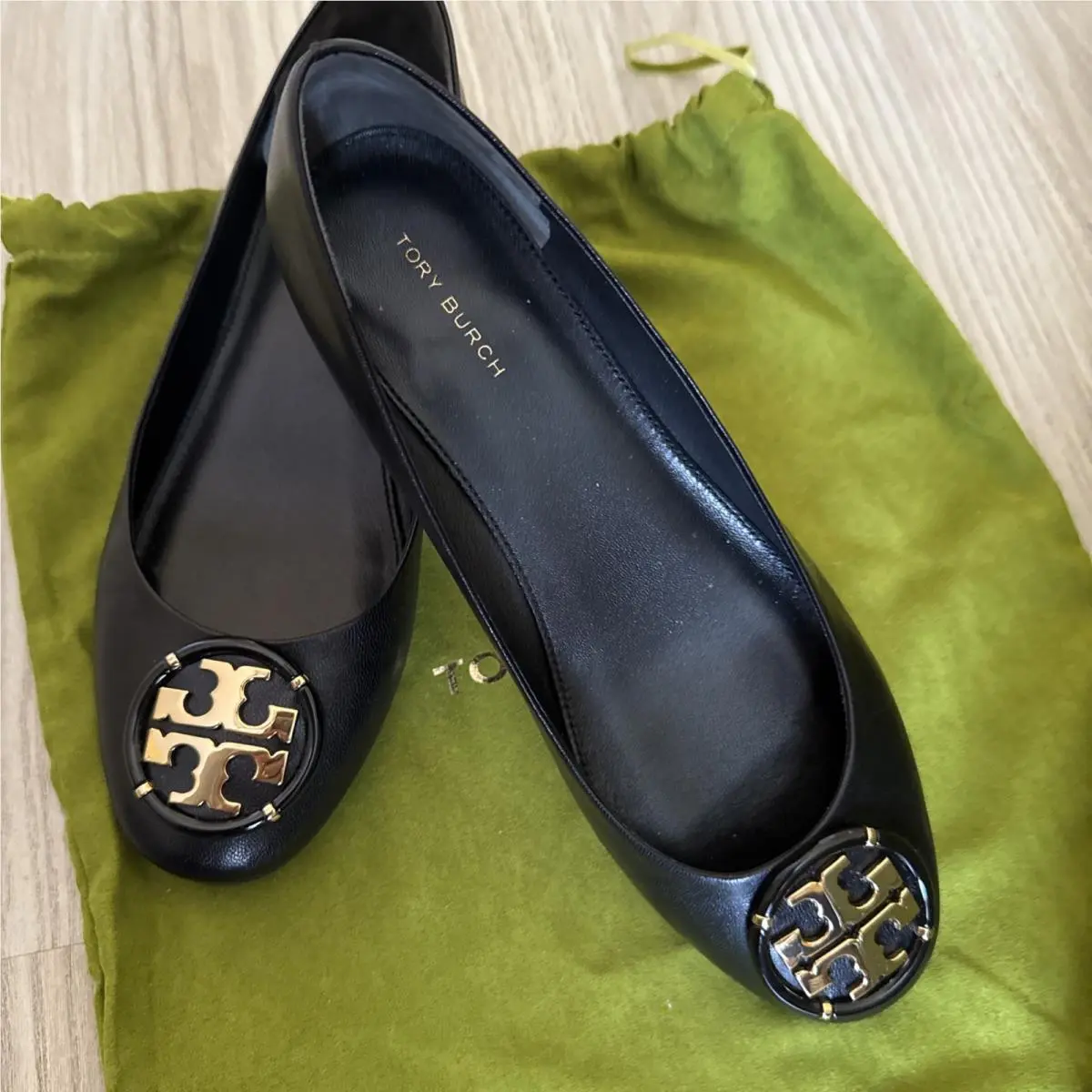 Tory Burch shoes - Tory Burch Logo - Logo - Black 9