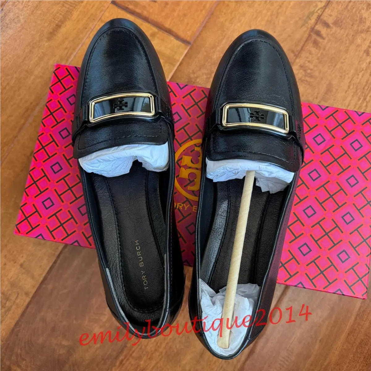 Tory Burch shoes - Tory Burch Logo - Logo - Black (UPC: 196133916728) 3