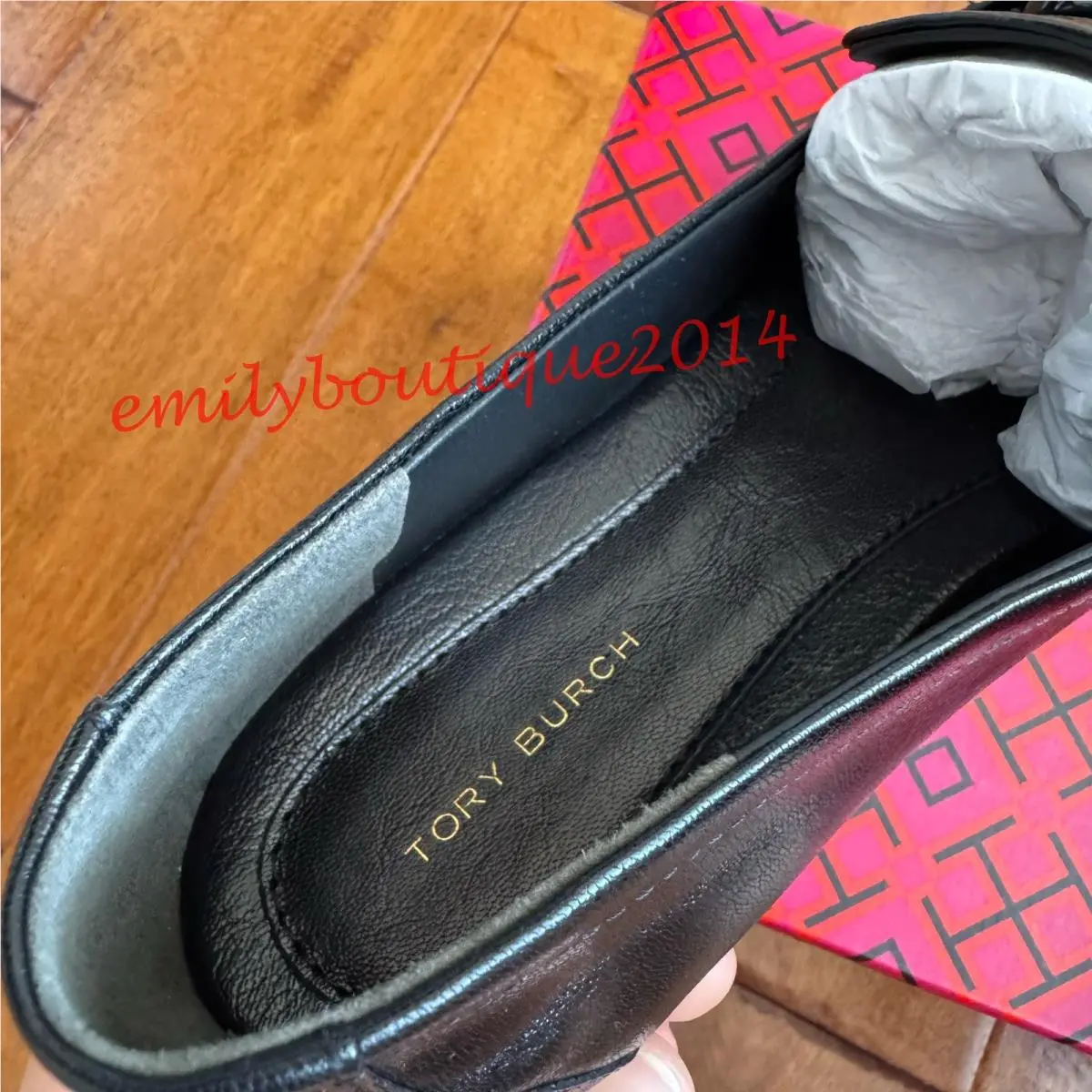 Tory Burch shoes - Tory Burch Logo - Logo - Black (UPC: 196133916728) 4