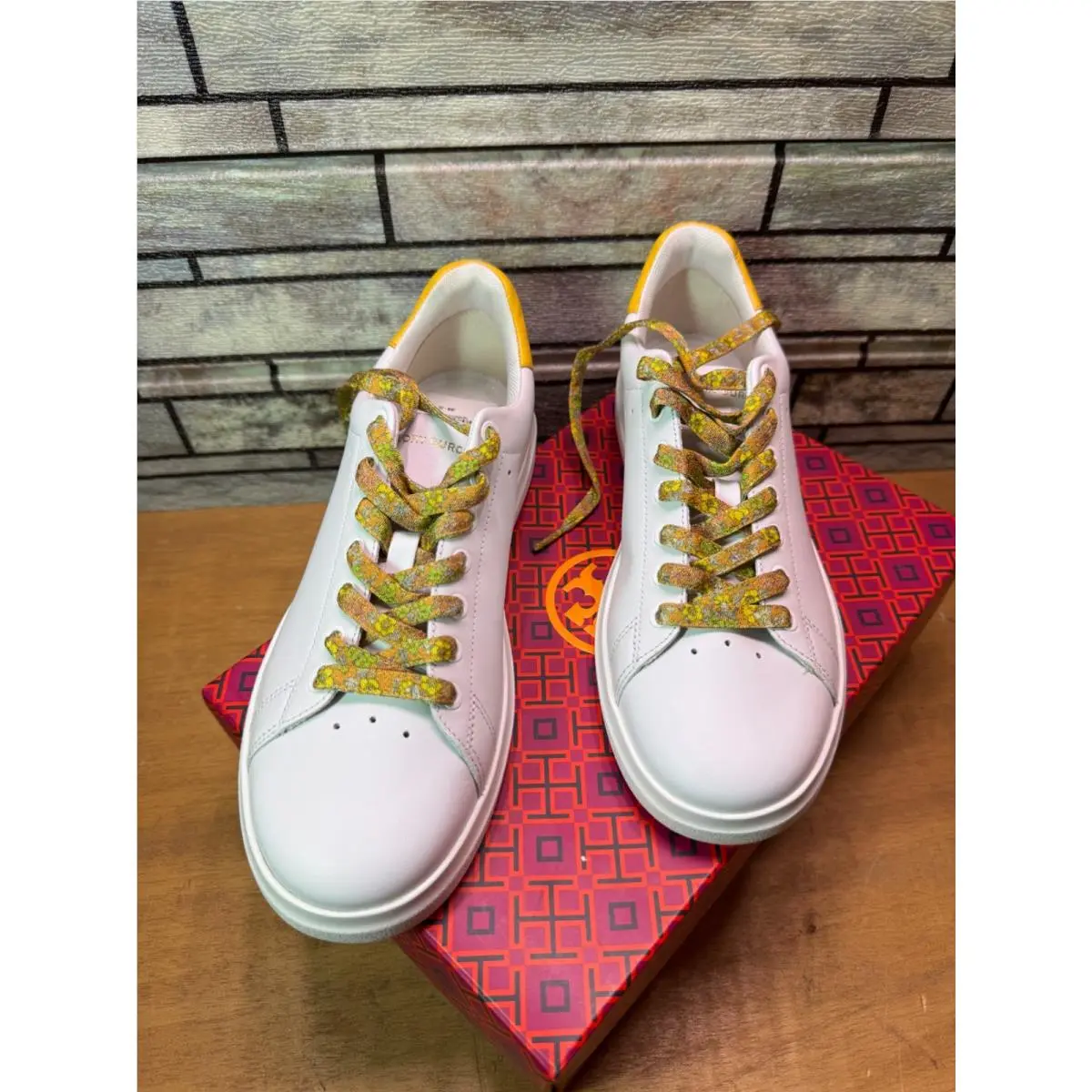 Tory Burch shoes - Tory Burch Howell Court - Howell Court - 81389 - White (UPC: 192485722413) 1