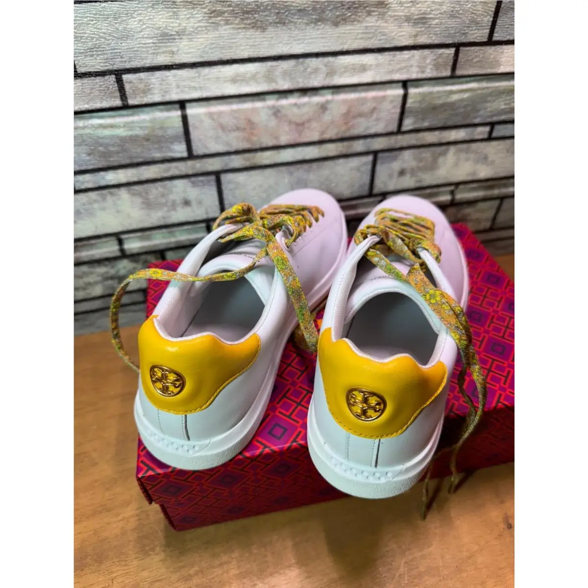 Tory Burch shoes - Tory Burch Howell Court - Howell Court - 81389 - White (UPC: 192485722413) 4
