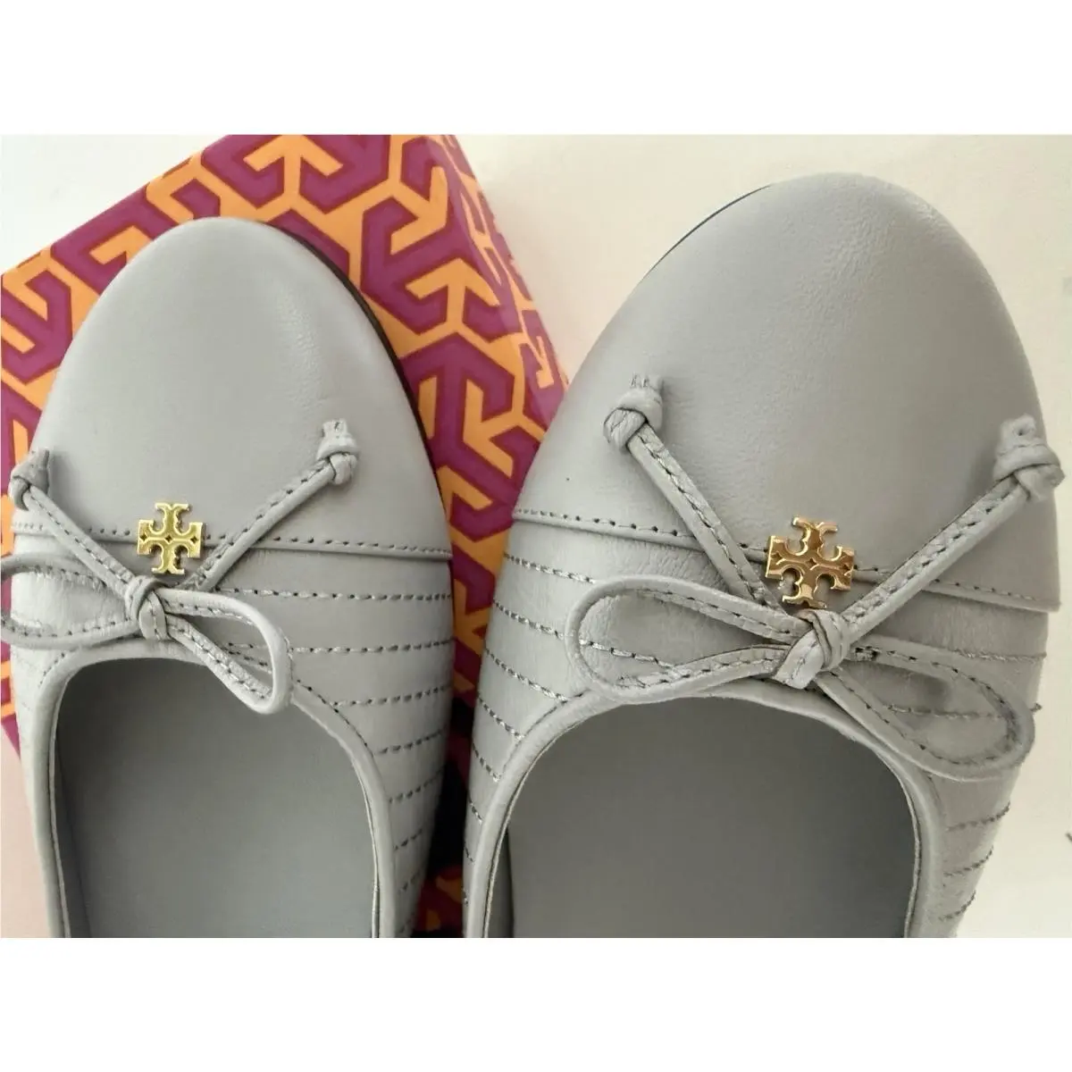 Tory Burch shoes - Tory Burch Logo - Logo - Gray 1