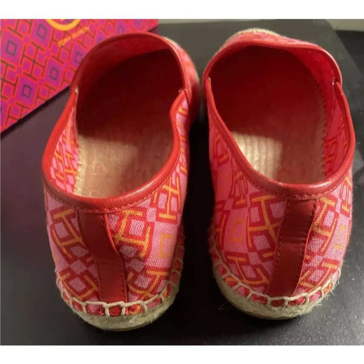 Tory Burch shoes - Tory Burch Logo - Logo - Pink 1