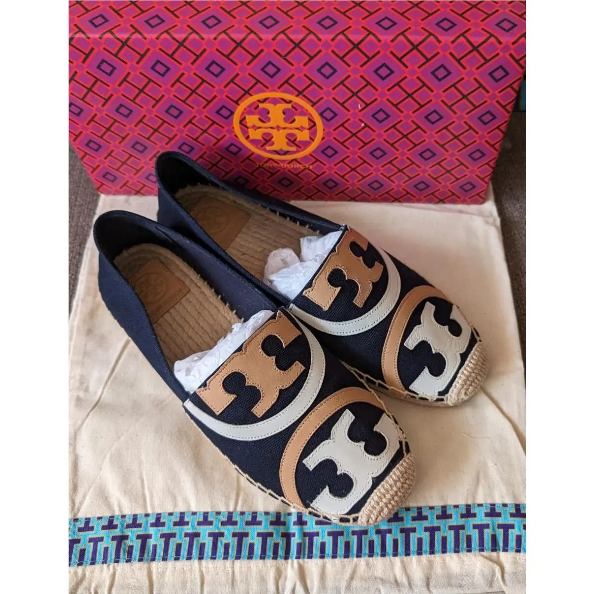 Tory Burch shoes - Tory Burch Logo - Logo - Multicolor 0