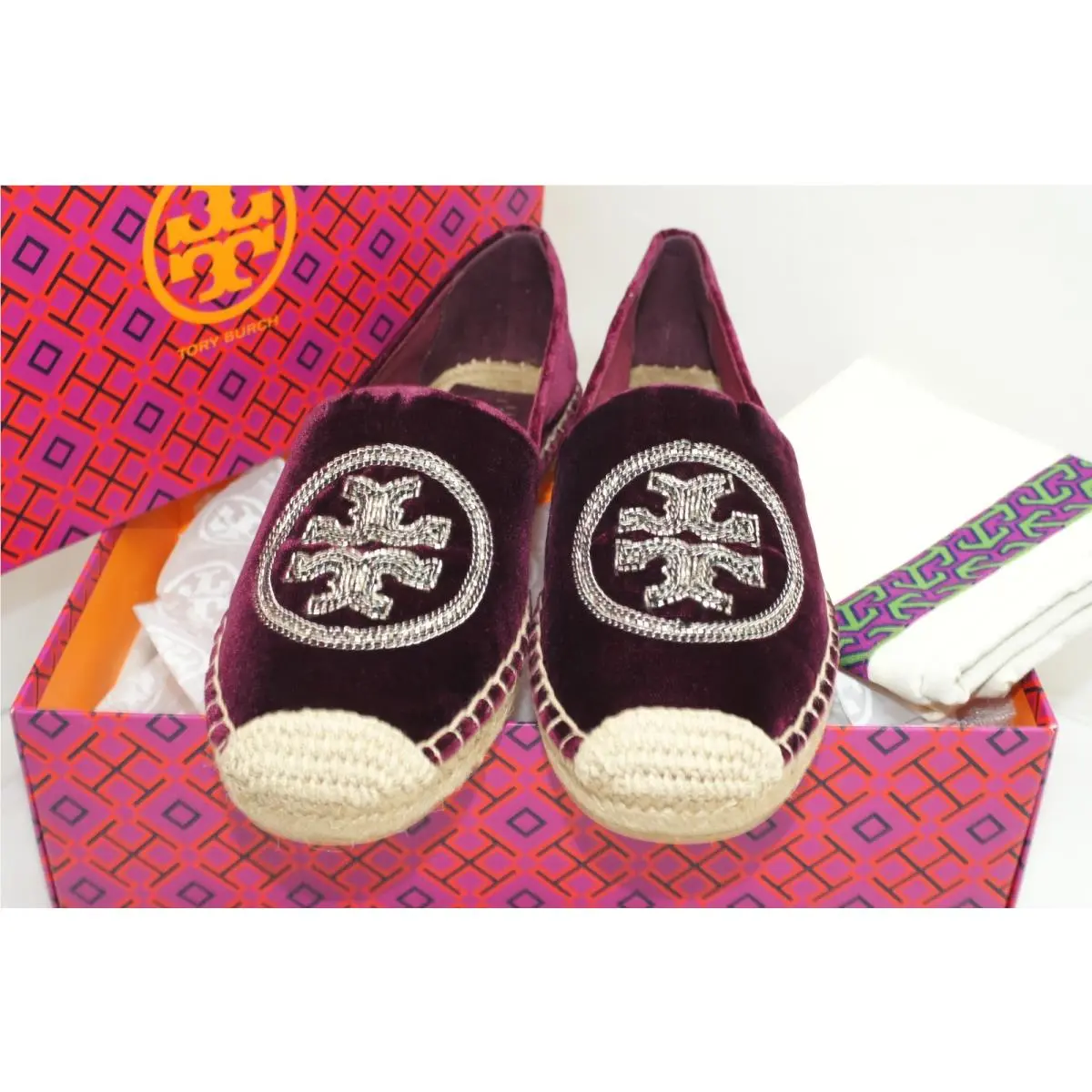 Tory Burch shoes - Tory Burch Logo - Logo - Red, Main: Bordeaux (UPC: 190041647002) 3