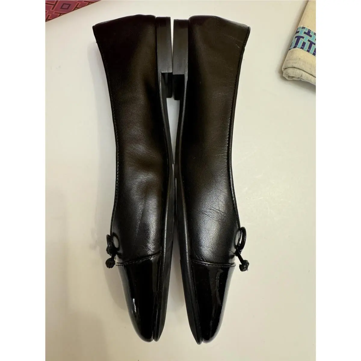 Tory Burch shoes - Tory Burch Logo - Logo - Black 4