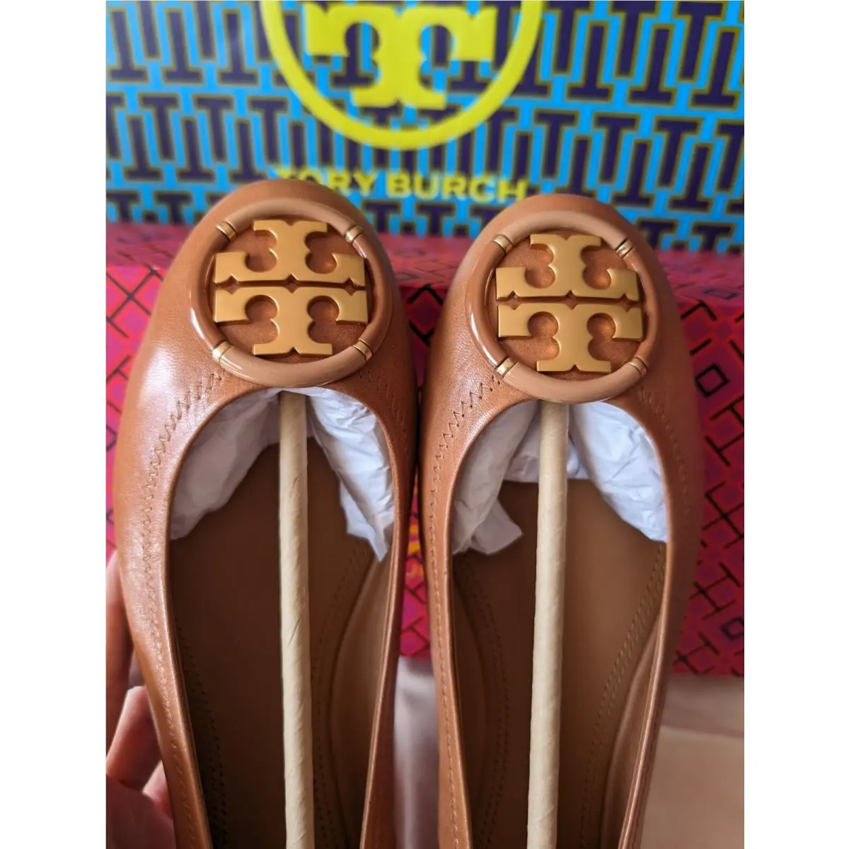 Tory Burch shoes - Tory Burch Logo - Logo - tan 2