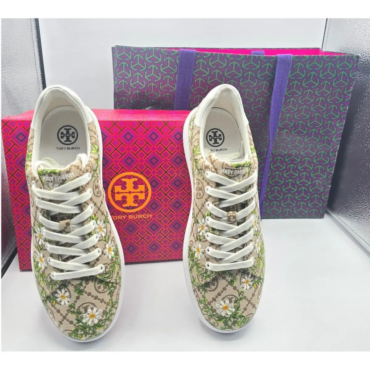 Tory Burch shoes - Howell T-Monogram Embroidered - Howell Embroidered - Beige 0