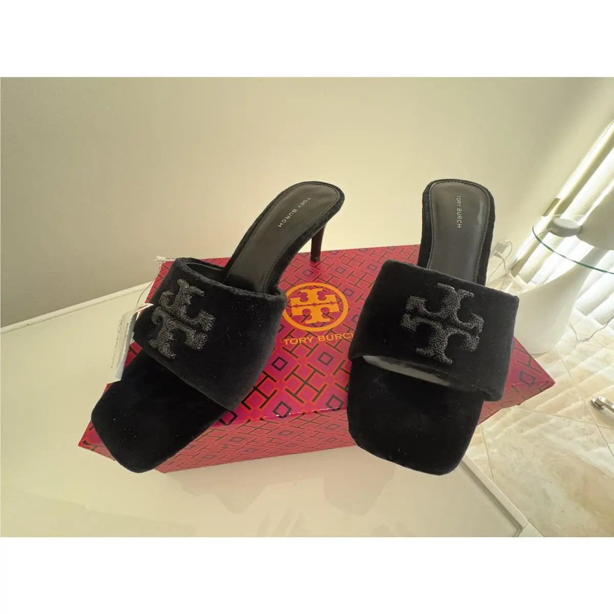 Tory Burch shoes - Tory Burch Logo - Logo - Black 0