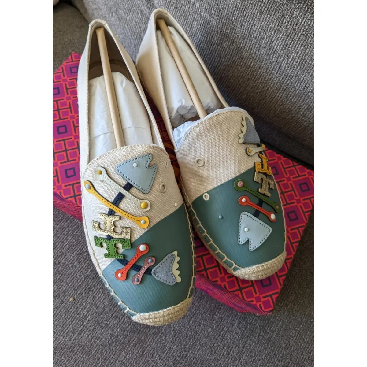 Tory Burch shoes - cream/ artic (UPC: 192485783698) 0