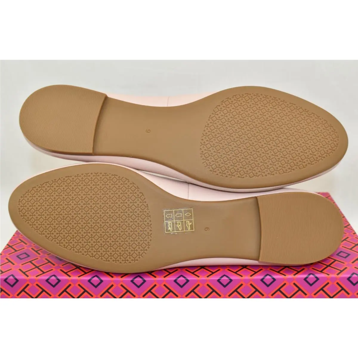Tory Burch shoes - Benton - Benton - Pink (UPC: 192485019490) 2