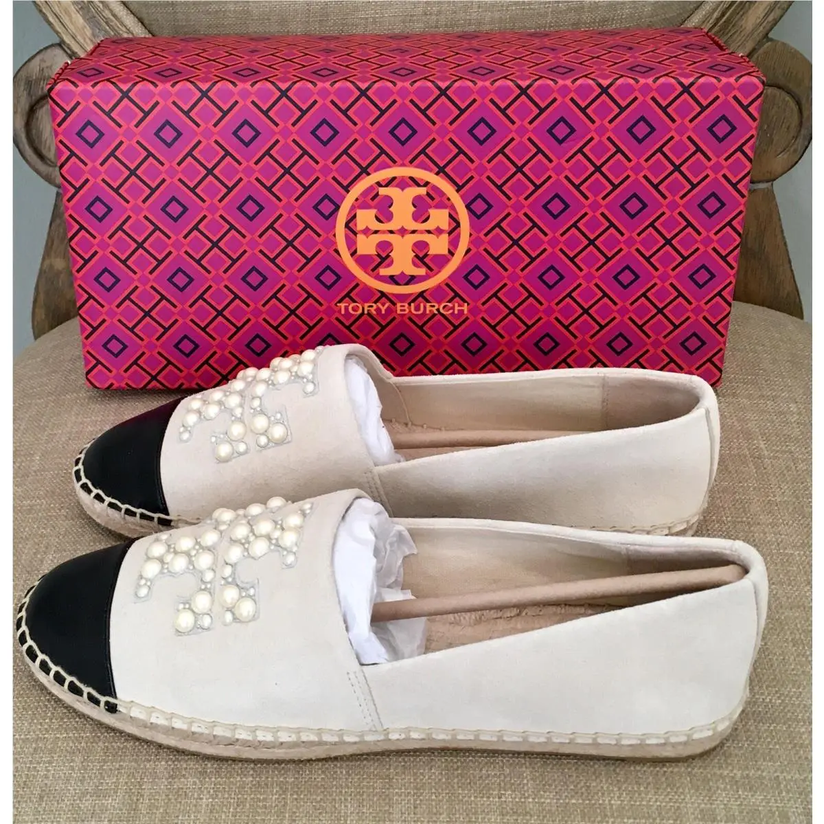 Tory Burch shoes - Tory Burch Logo - Logo - Black 4