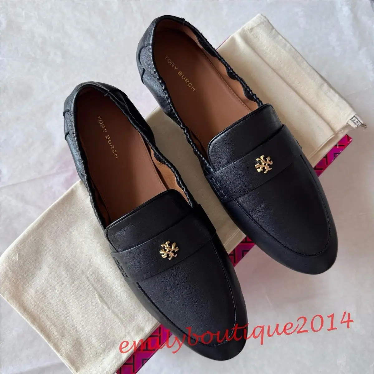 Tory Burch shoes - Tory Burch Logo - Logo - Black (UPC: 196133017760) 0
