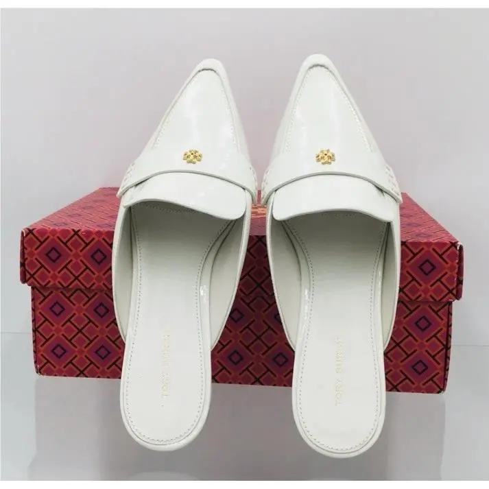 Tory Burch shoes - Tory Burch Logo - Logo - White 1