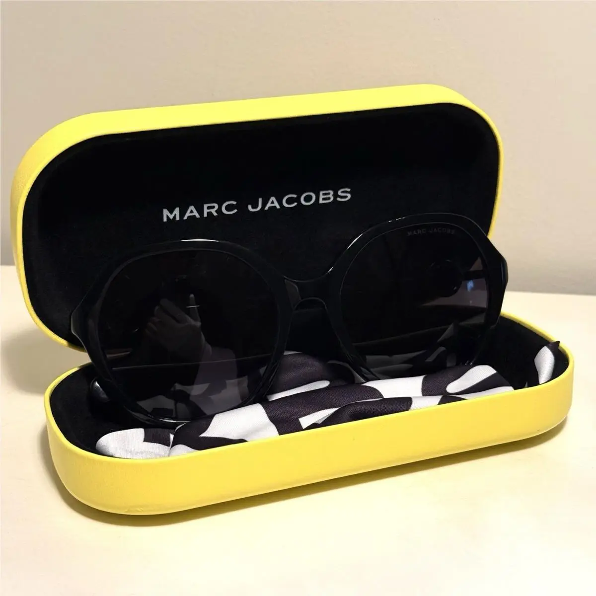 728 Black Sunglasses Women’s Black Gold Logo Glasses Case Yellow by Marc Jacobs