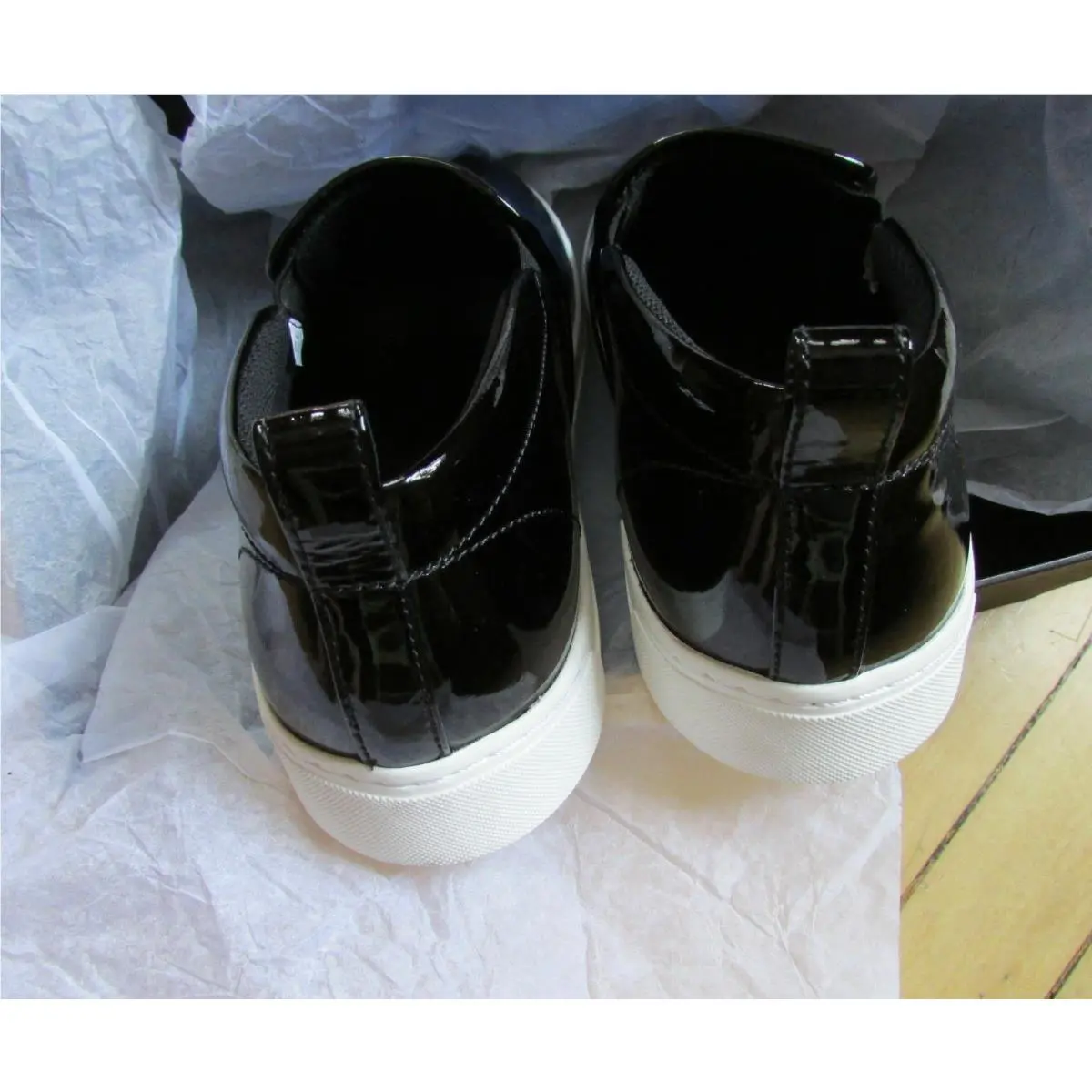 Marc Jacobs shoes - Marc Jacobs Embossed Sneaker - Embossed Sneaker - M9000562 - Blue 3