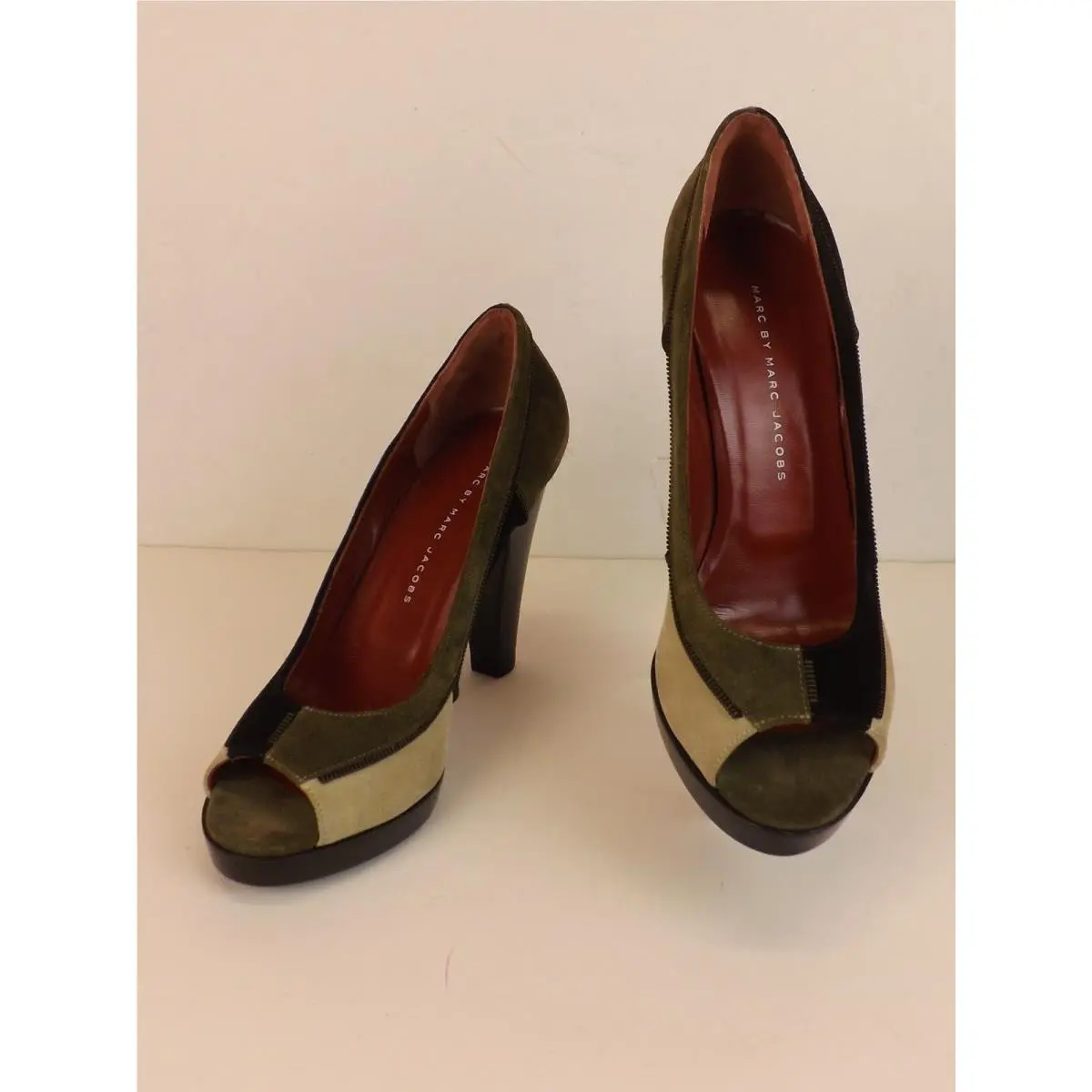 Marc Jacobs shoes - 674990 - 674990 - Multicolor (UPC: 404700639599) 1