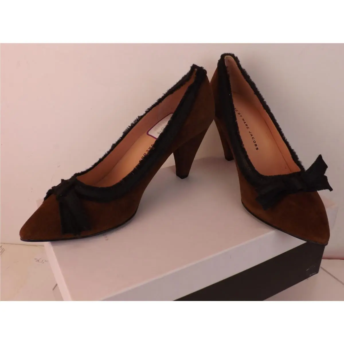 Marc Jacobs shoes - 674719 - 674719 - Dark Brown/Black (UPC: 404700638769) 4
