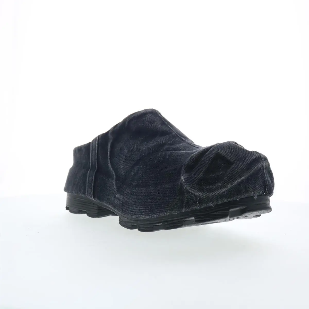 Diesel shoes - Diesel D-Hammer Ml MD X - Y03383-P6737-T8013 - Black (UPC: 8055055104281) 0