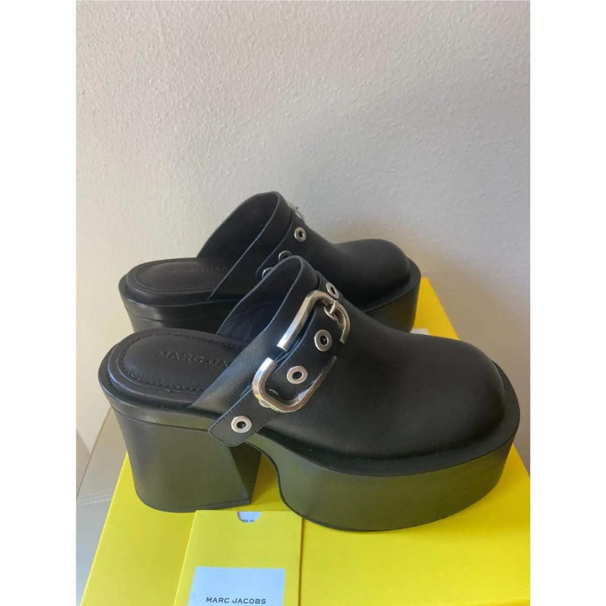 Marc Jacobs shoes - Black 0