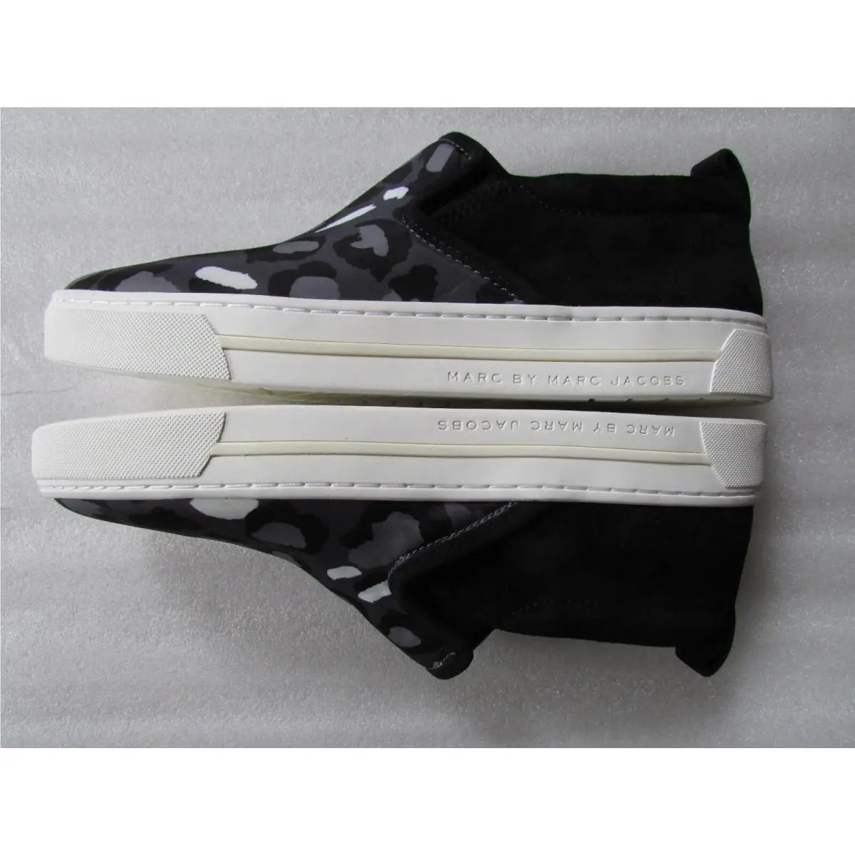 Marc Jacobs shoes - Camouflage - Camouflage - M9000507 - Gray Multi (UPC: 888877896052) 1