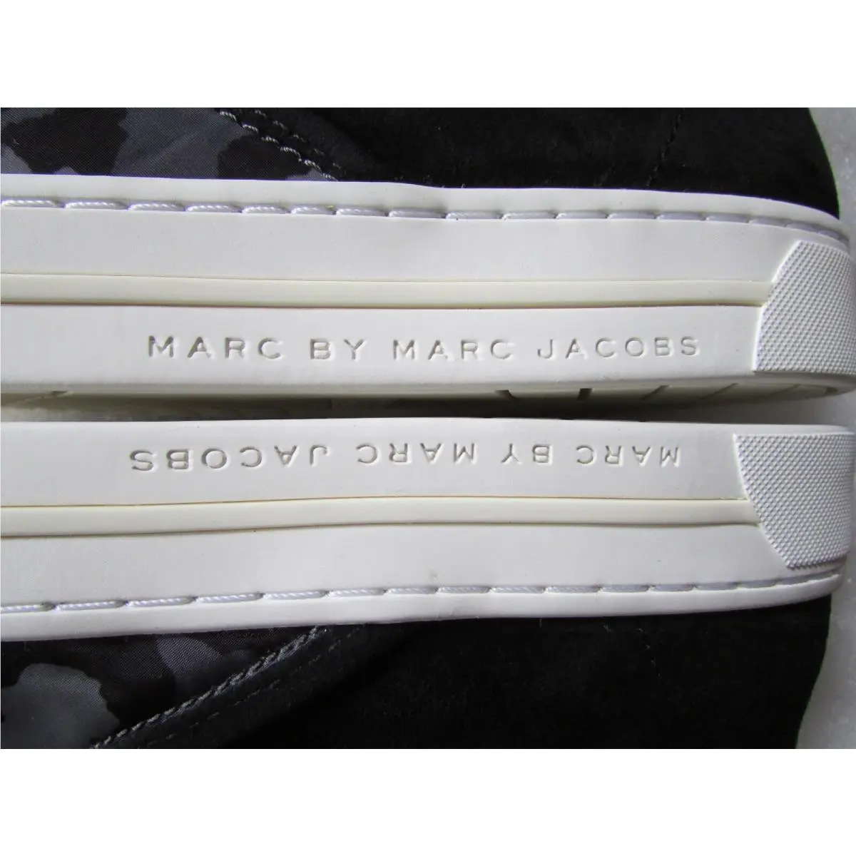 Marc Jacobs shoes - Camouflage - Camouflage - M9000507 - Gray Multi (UPC: 888877896052) 2