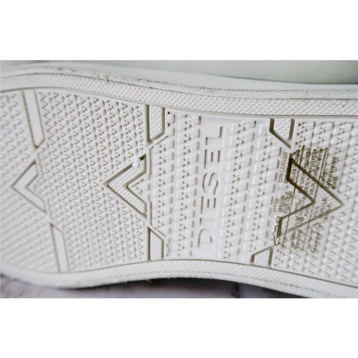 Diesel shoes - Zip-Turf S-Voyage Low - Low - Black / White 10