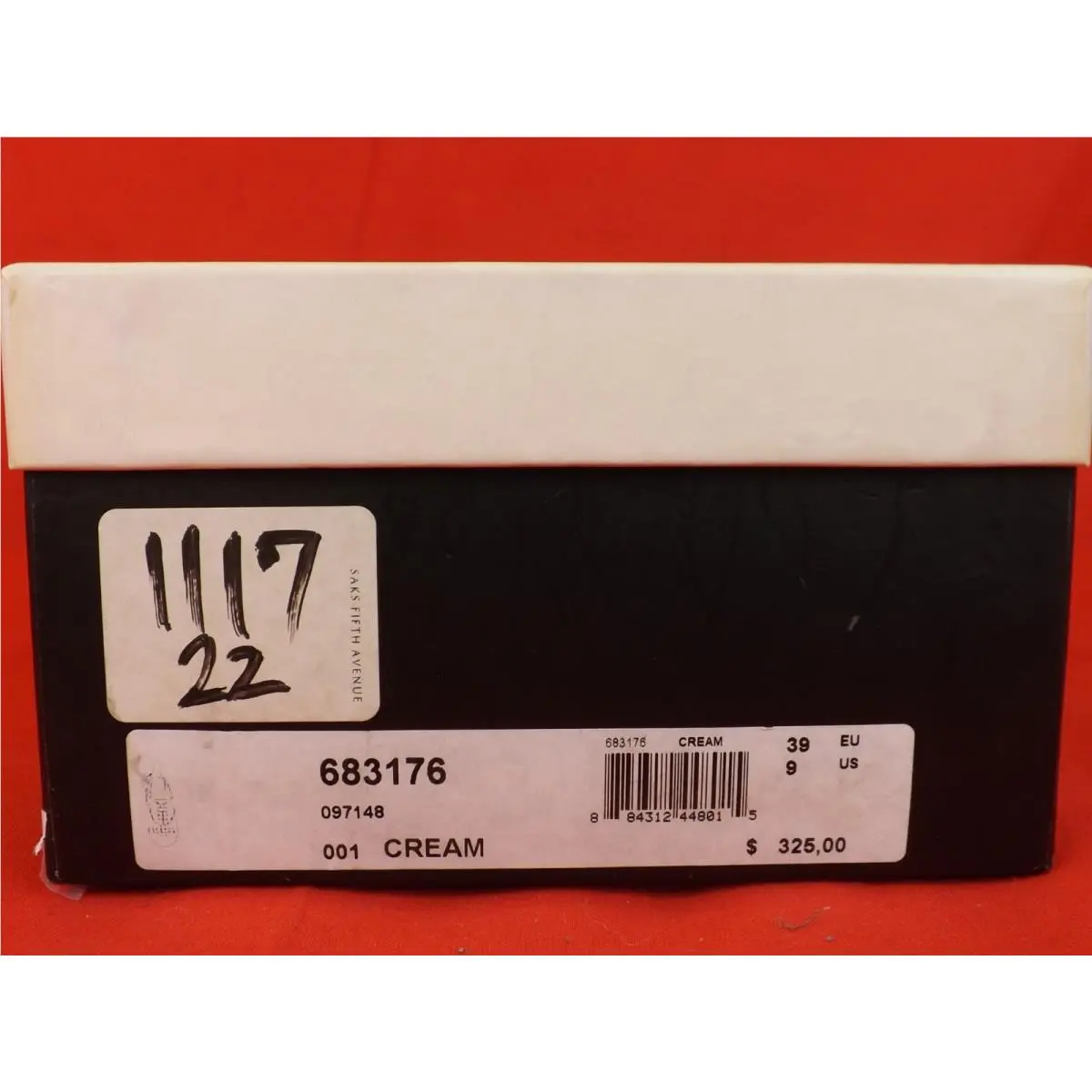 Marc Jacobs shoes - 683176 - 683176 - White (UPC: 884312448015) 9