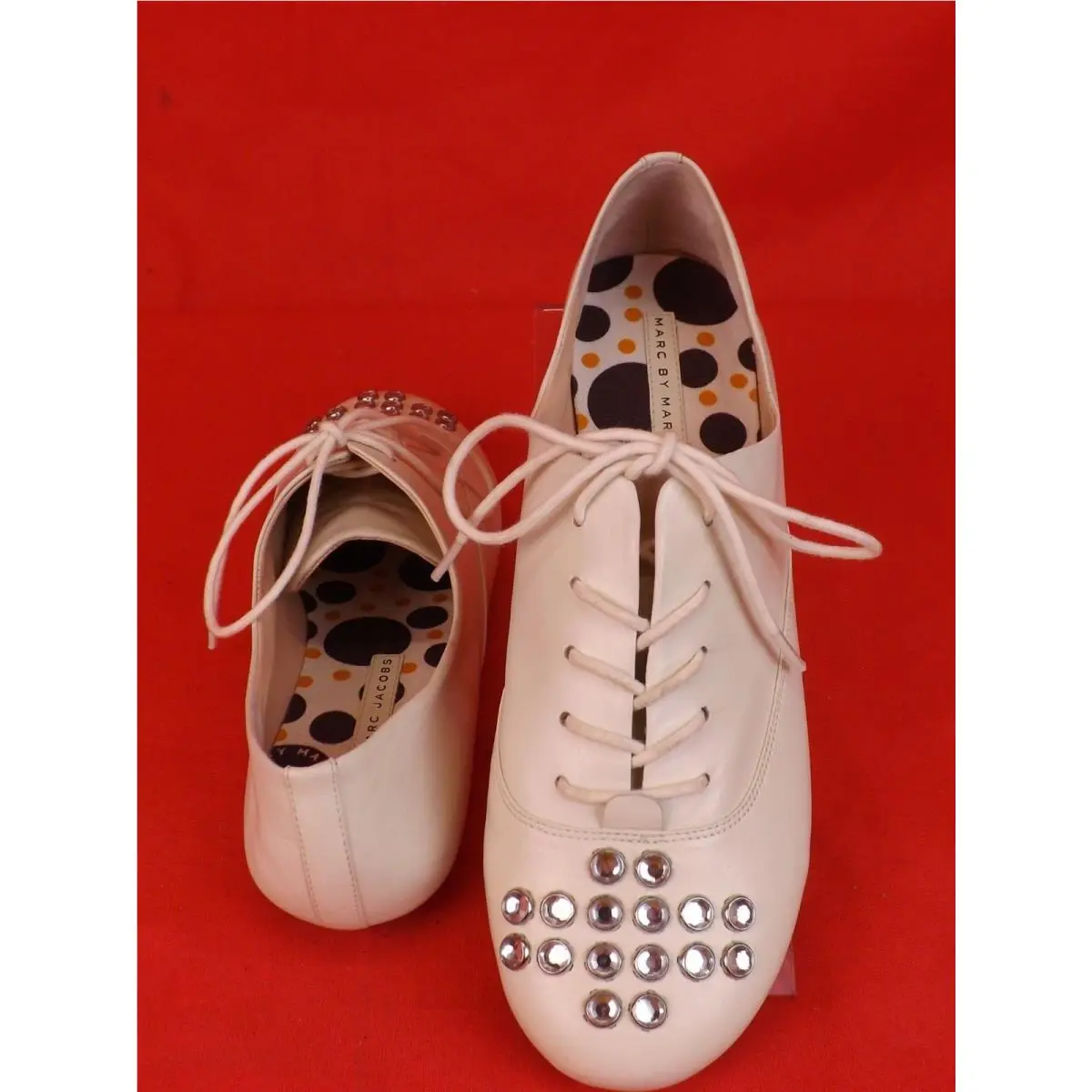 Marc Jacobs shoes - 683176 - 683176 - White (UPC: 884312448015) 0