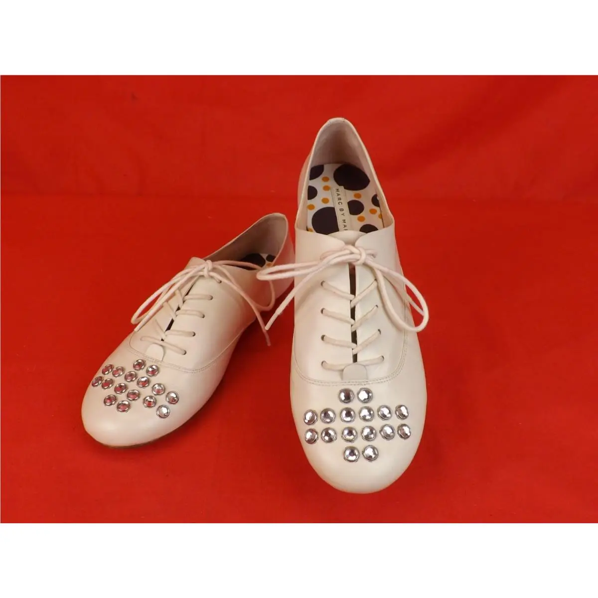 Marc Jacobs shoes - 683176 - 683176 - White (UPC: 884312448015) 2