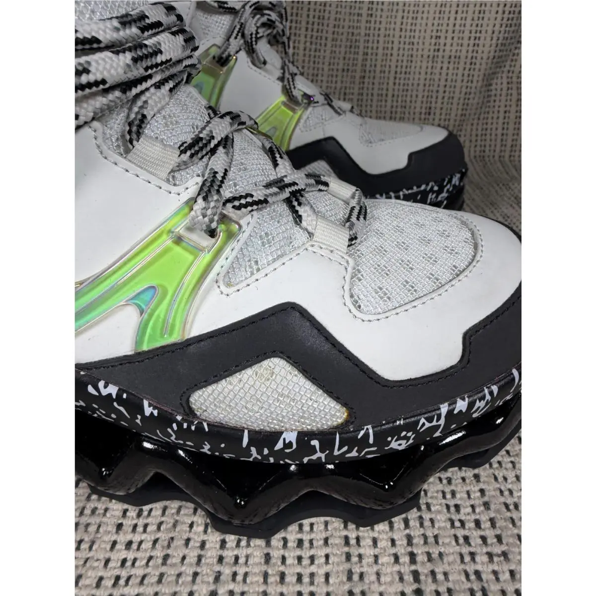 Marc Jacobs shoes - White 9