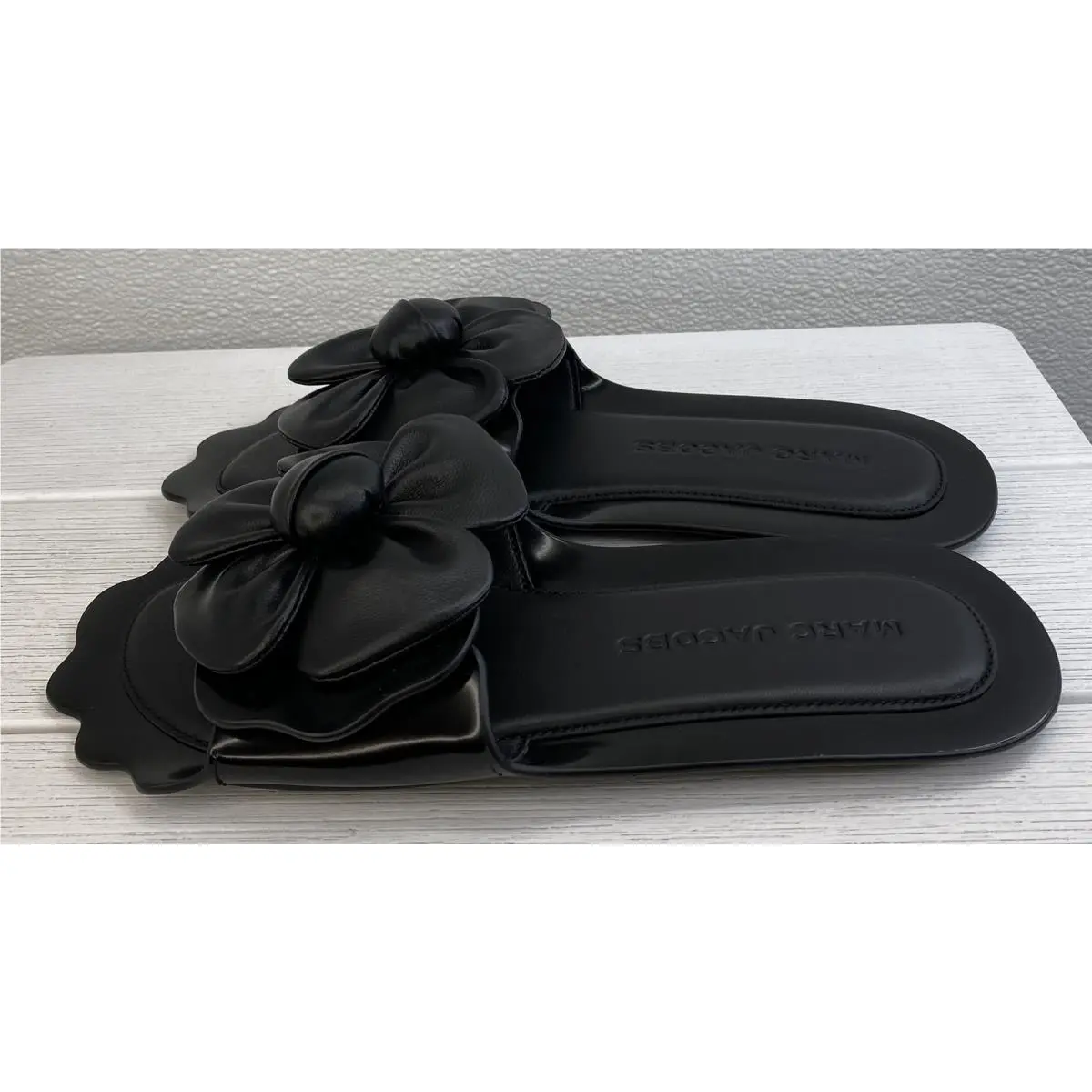 Marc Jacobs shoes - Black (UPC: 196611840248) 2