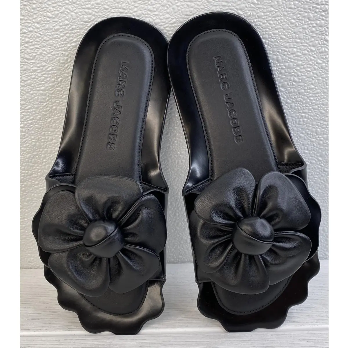 Marc Jacobs shoes - Black (UPC: 196611840248) 3
