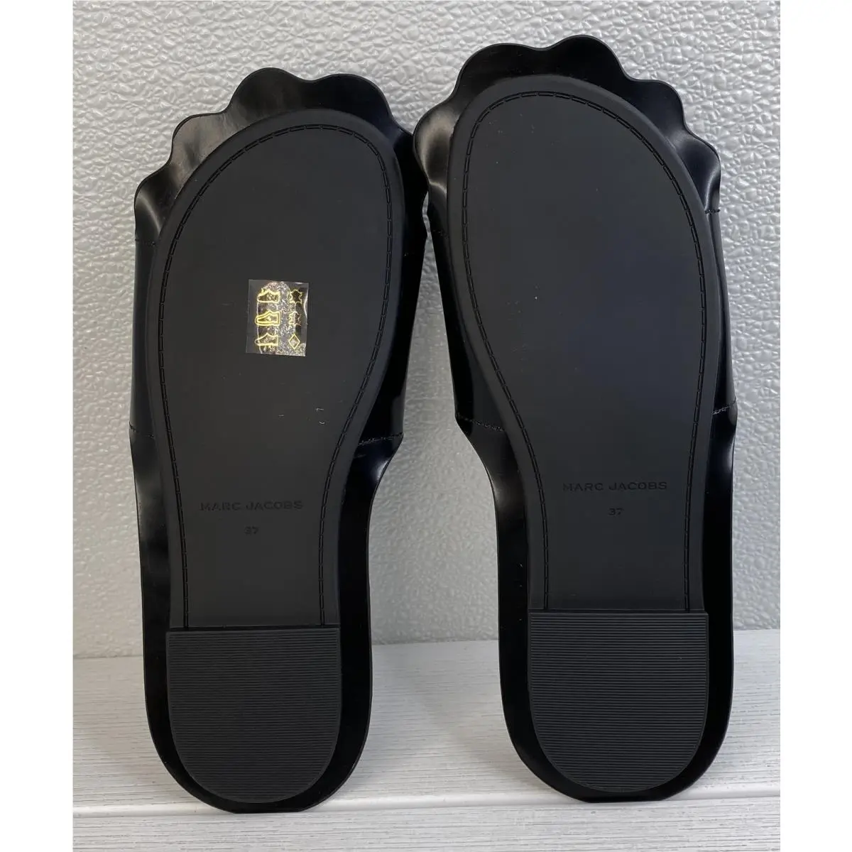Marc Jacobs shoes - Black (UPC: 196611840248) 4