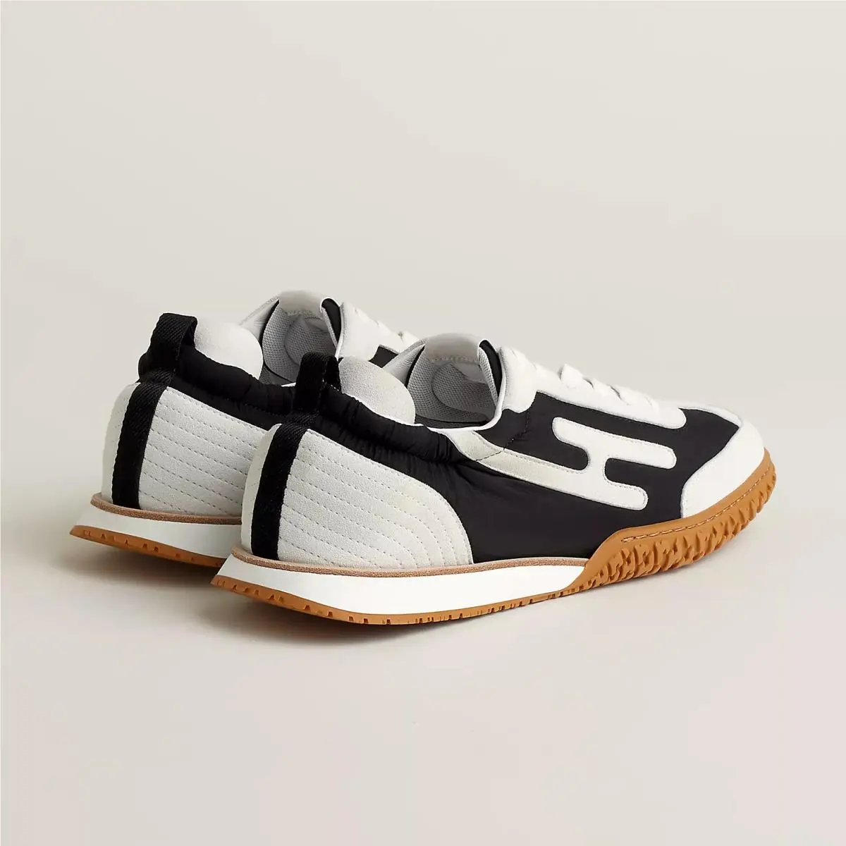 Hermes shoes - HERMES JET - JET - H242923ZH - Black / White 2