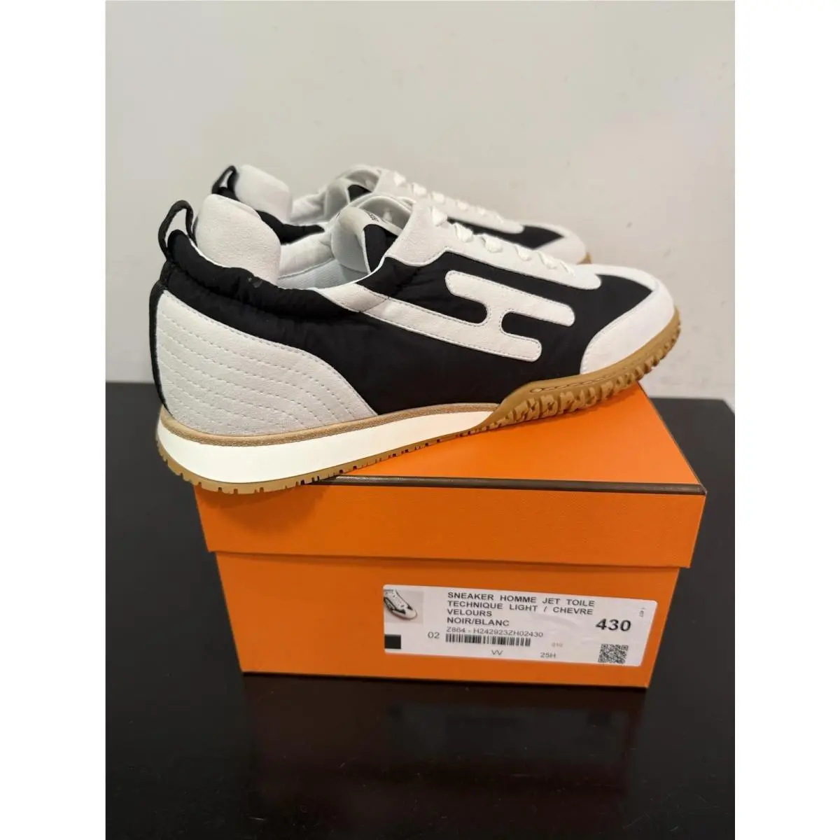 Hermes shoes - HERMES JET - JET - H242923ZH - Black / White 7