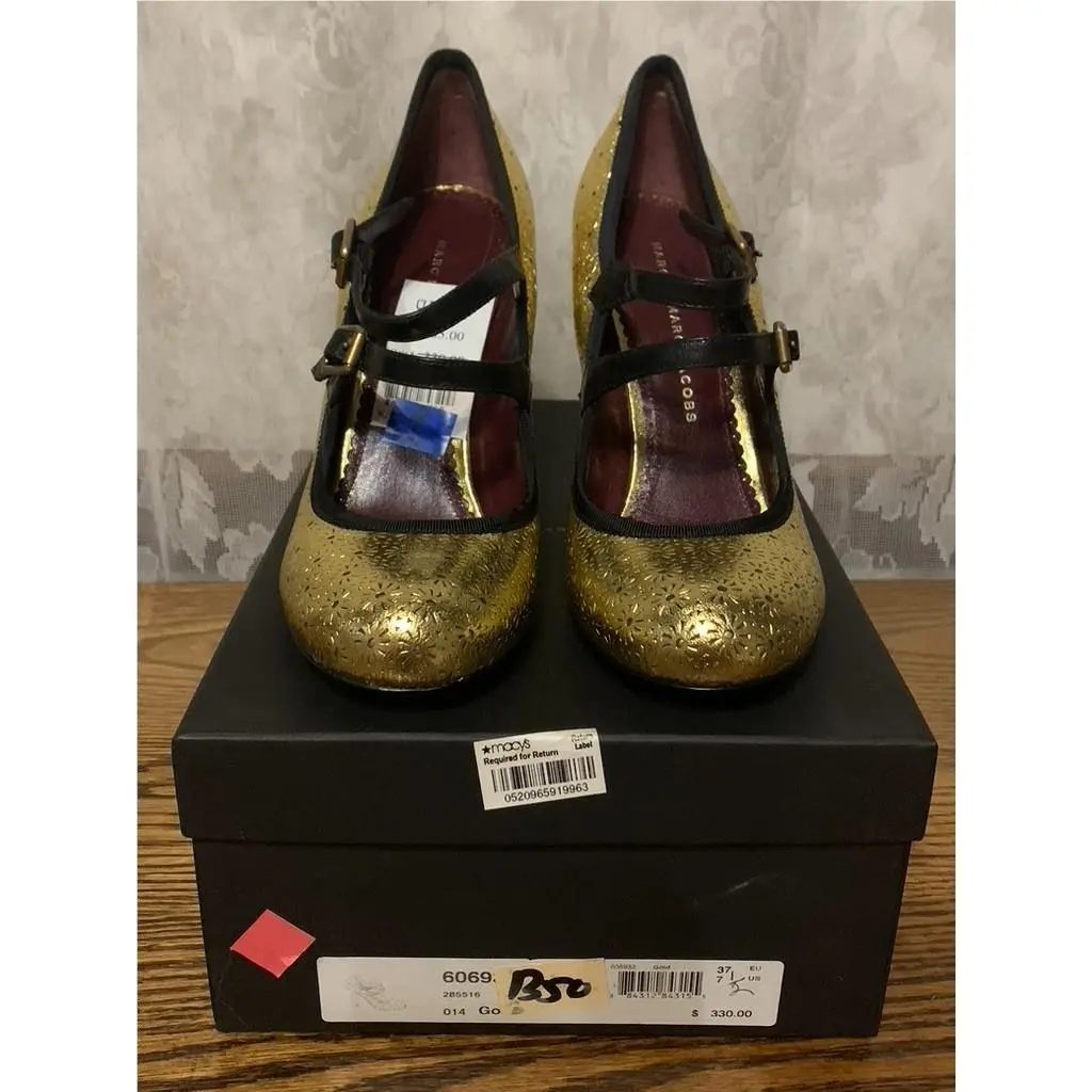 Marc Jacobs shoes - GOLD 17