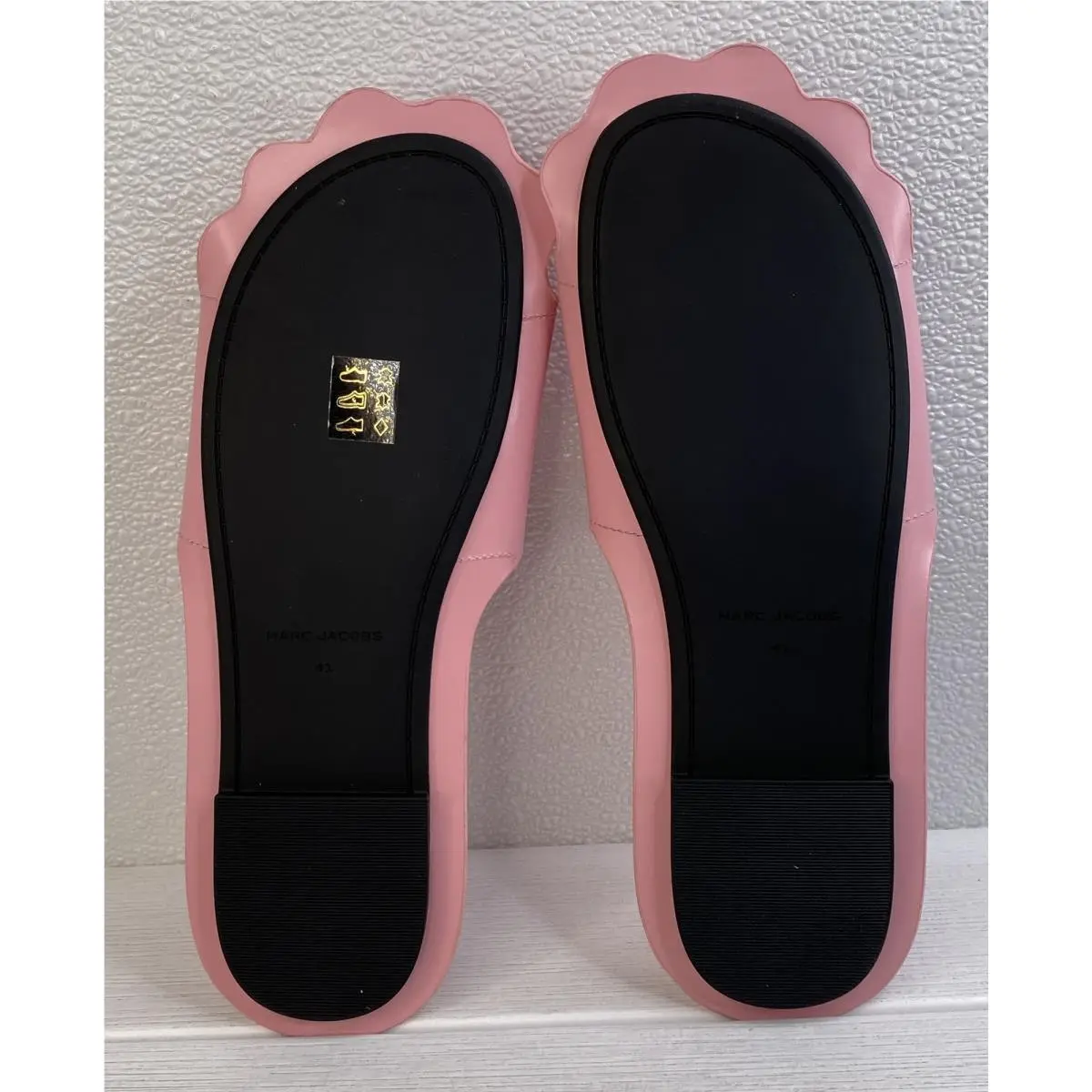 Marc Jacobs shoes - Pink (UPC: 196611839990) 4