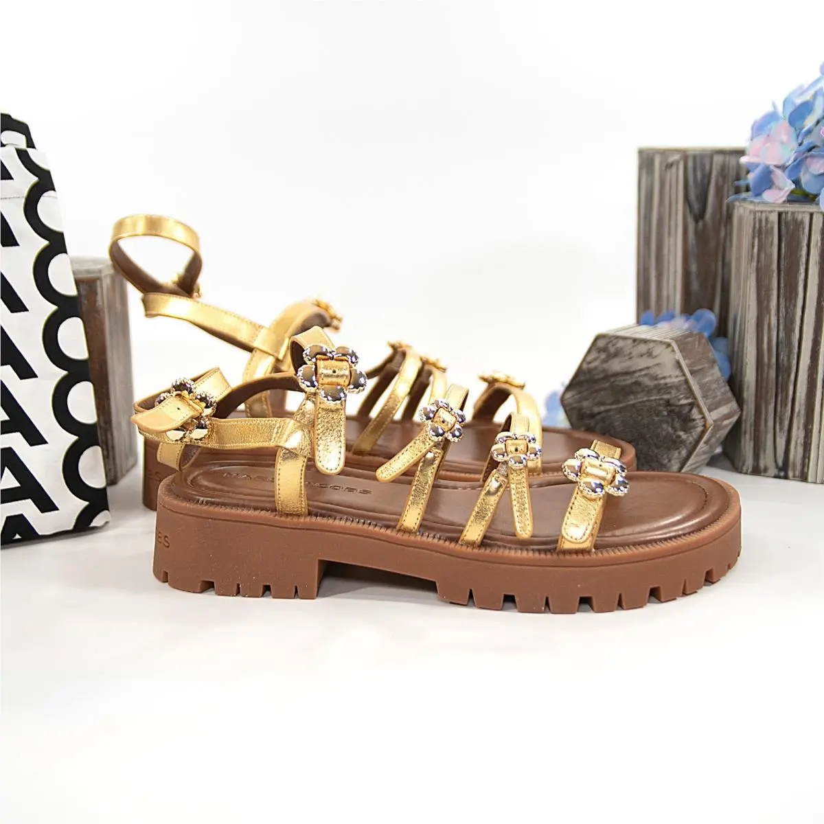 Marc Jacobs shoes - Gold (UPC: 196611303606) 0