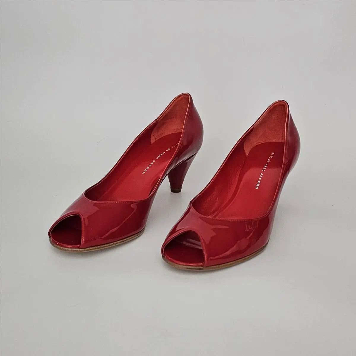 Marc Jacobs shoes - 683514 - 683514 - Red, Main: Red (UPC: 884312437453) 0