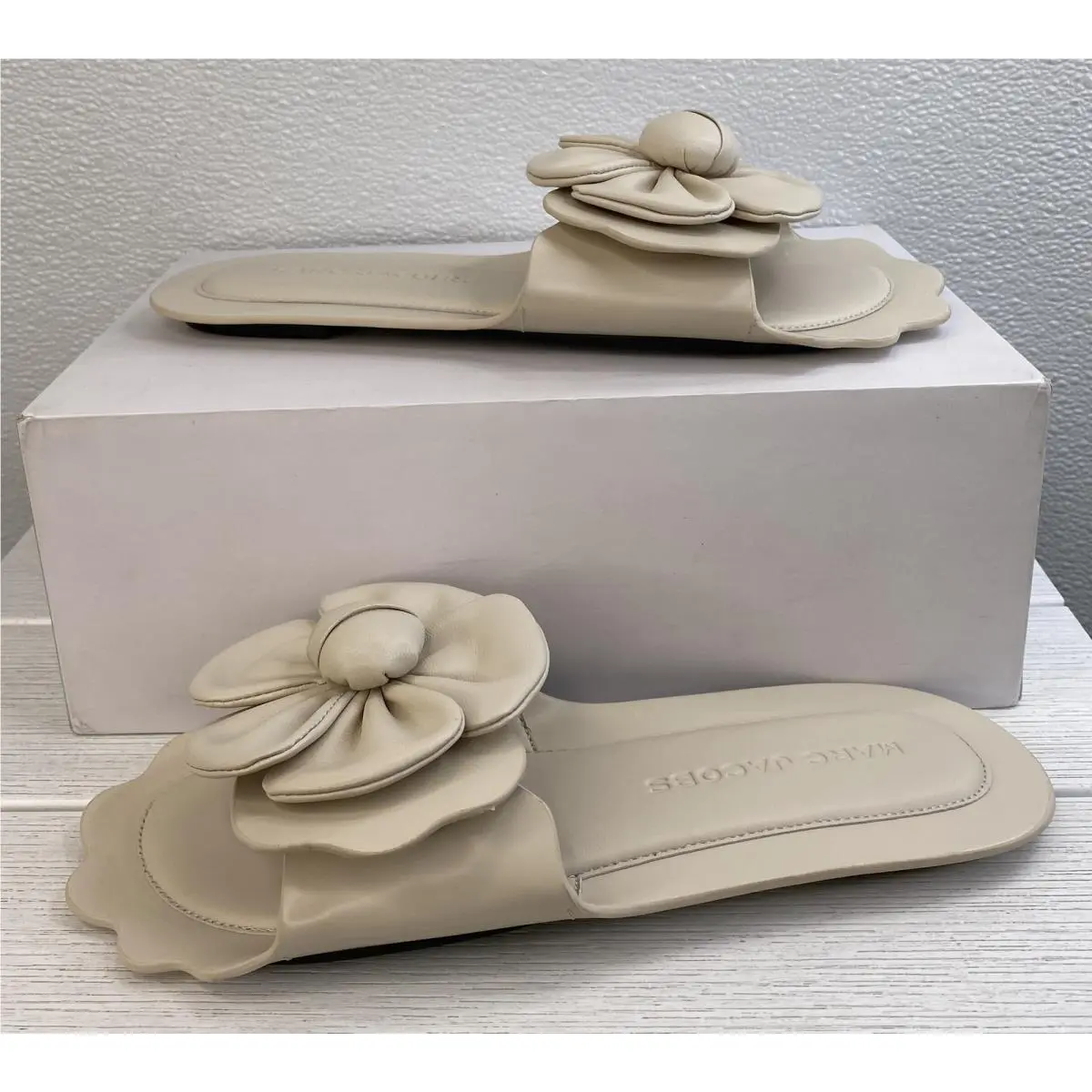 Marc Jacobs shoes - White (UPC: 196611840101) 6