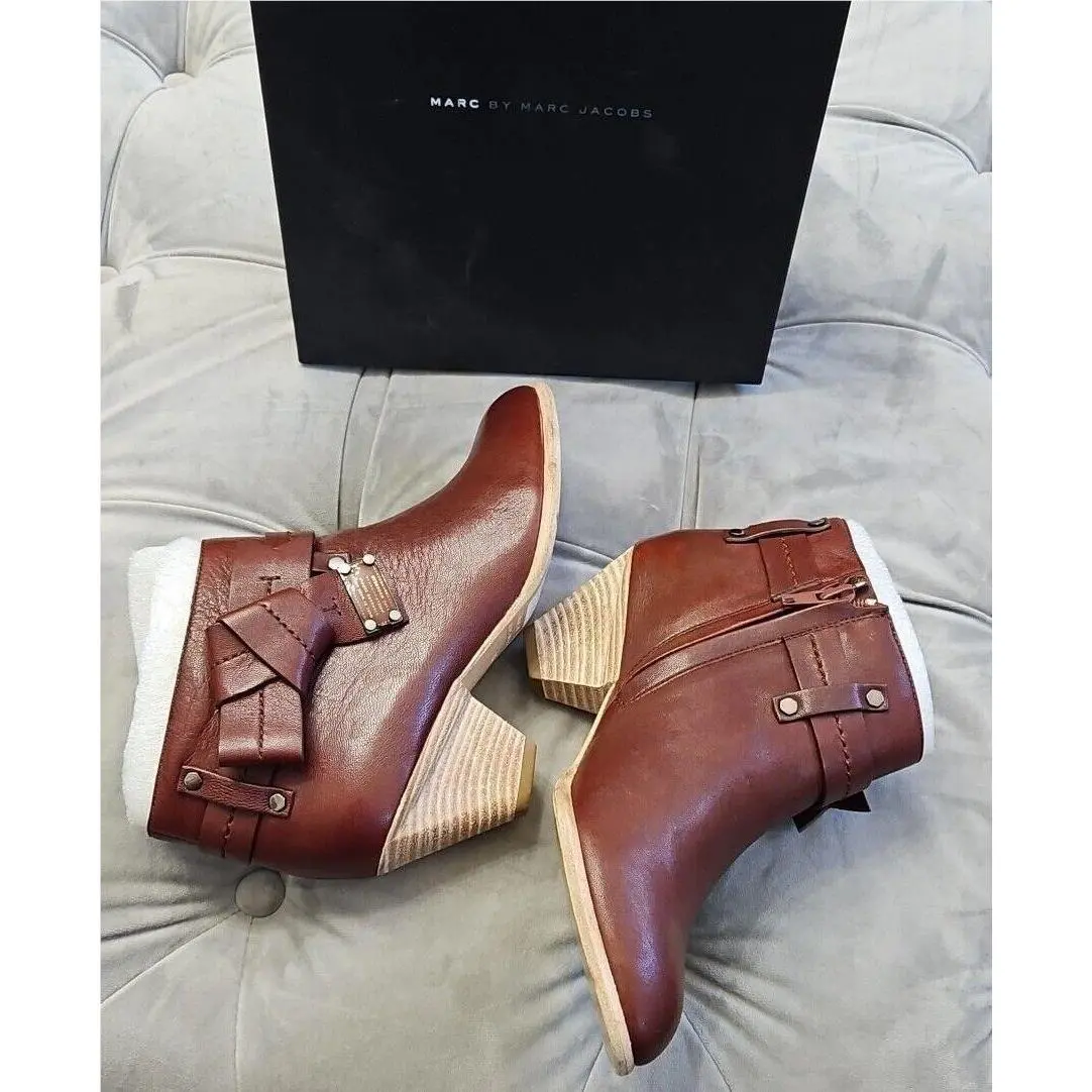 Marc Jacobs shoes - MARC Marc Jacobs Capra - MARC Capra - 694567 - Brown 1