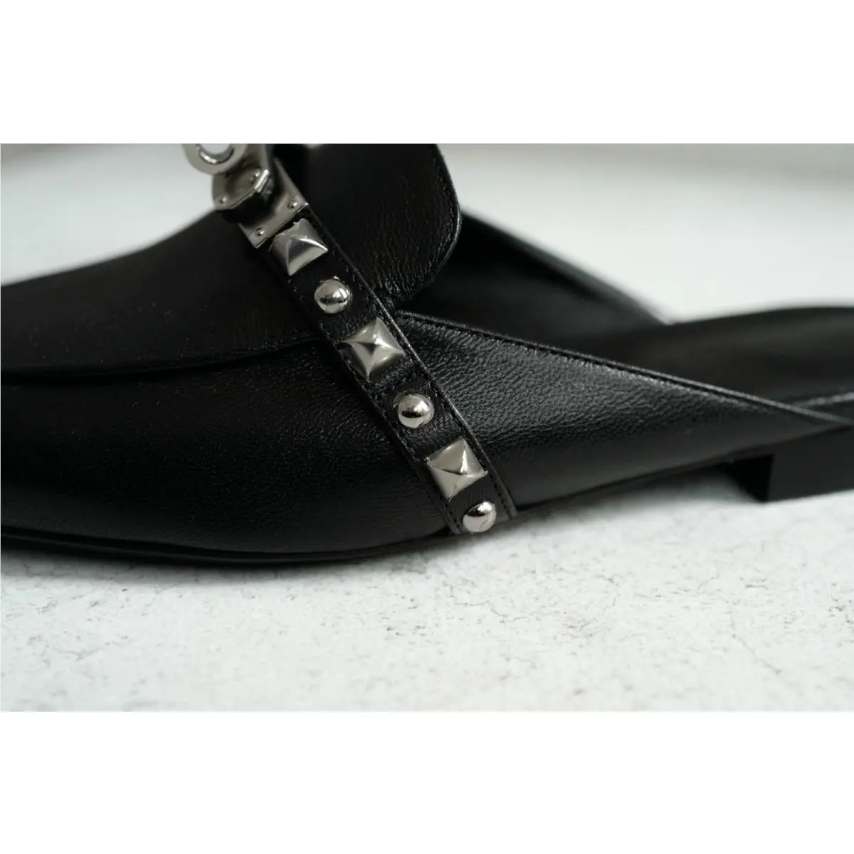 Hermes shoes - OZ Mules - Mules - Black 9