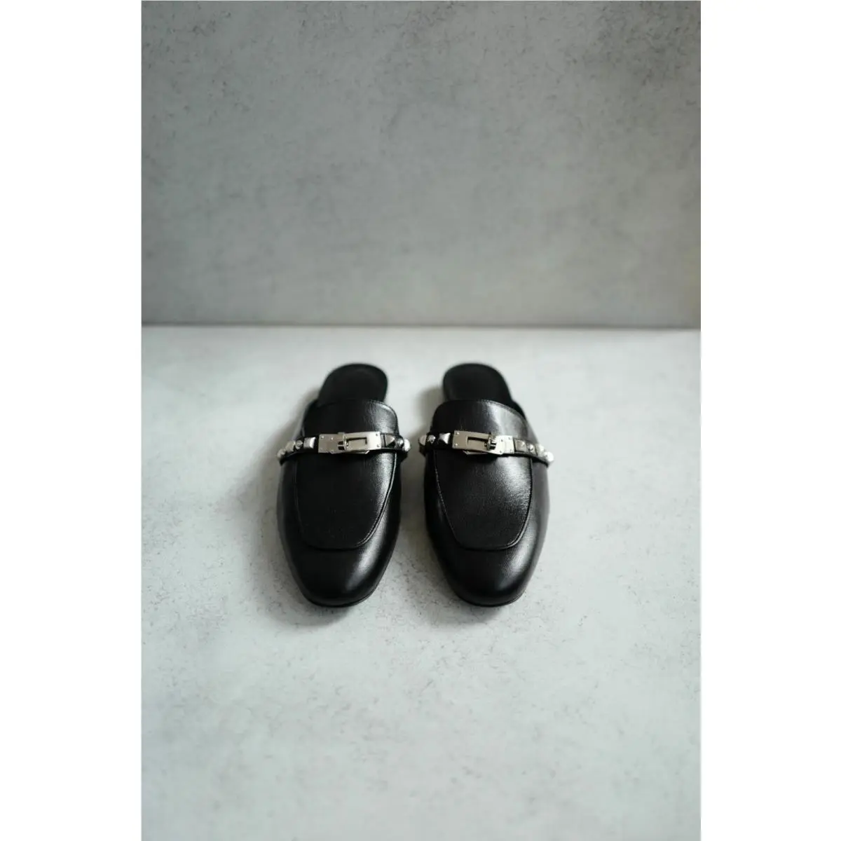 Hermes shoes - OZ Mules - Mules - Black 16