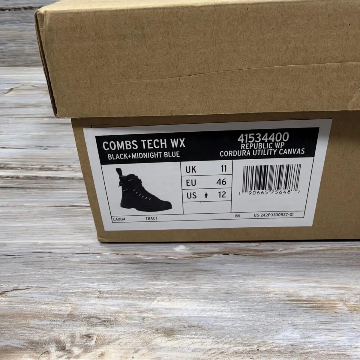 Dr. Martens shoes - Dr. Martens Combs Tech WX - 41534400 - Black, Midnight Blue 3