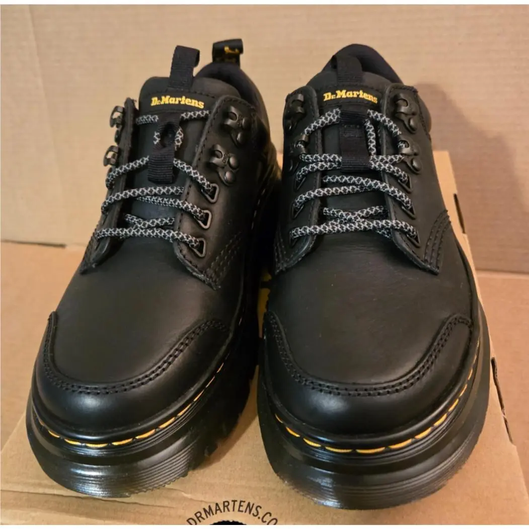 Dr. Martens shoes - Tarik Lo Leather - Tarik Leather - 31648001 - Black (UPC: 190665628074) 0